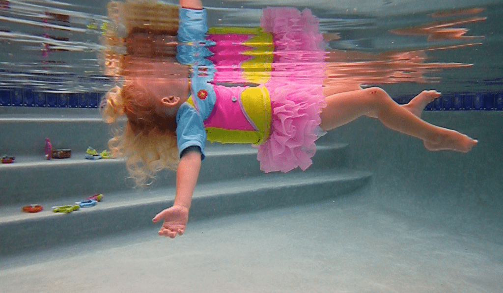 Toddler survival float